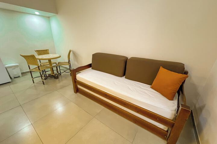 Room 85 of 171
