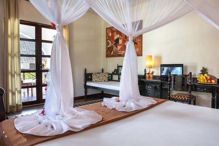 Room 4 of 46