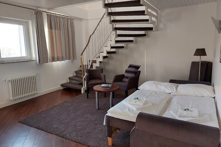Room 19 of 46