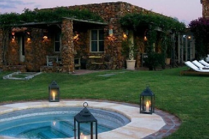 Pool 27 of 48