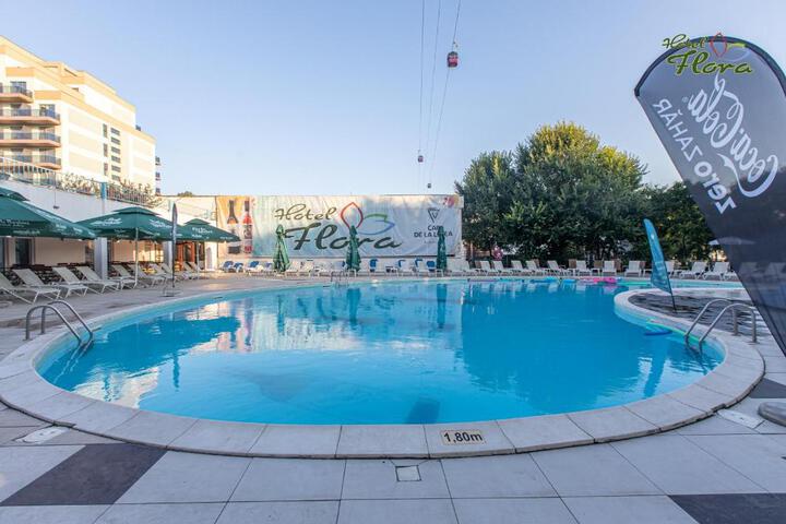 Hotel Flora