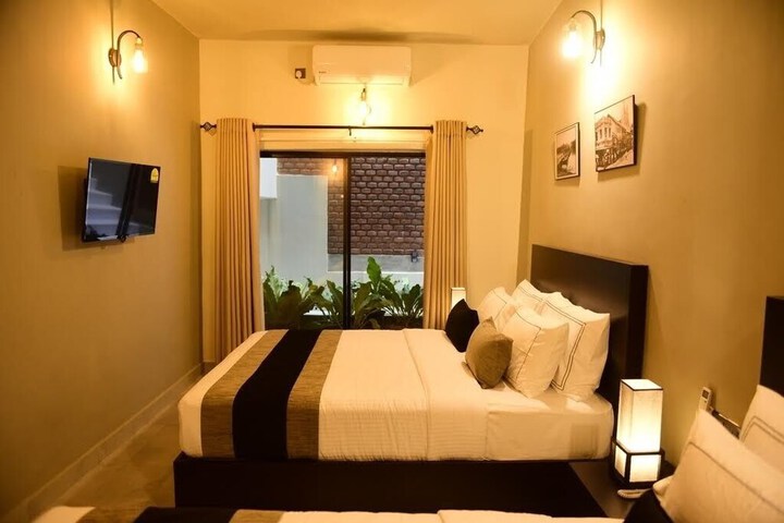 Room 6 of 39