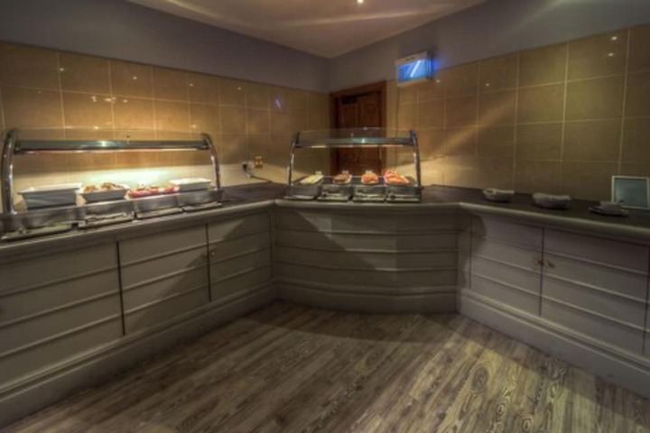 Dining Photos