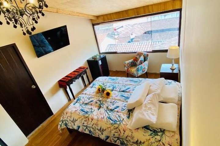 Room 11 of 80