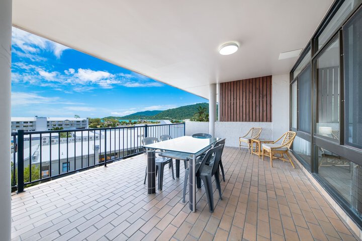 Terrace/Patio 49 of 101