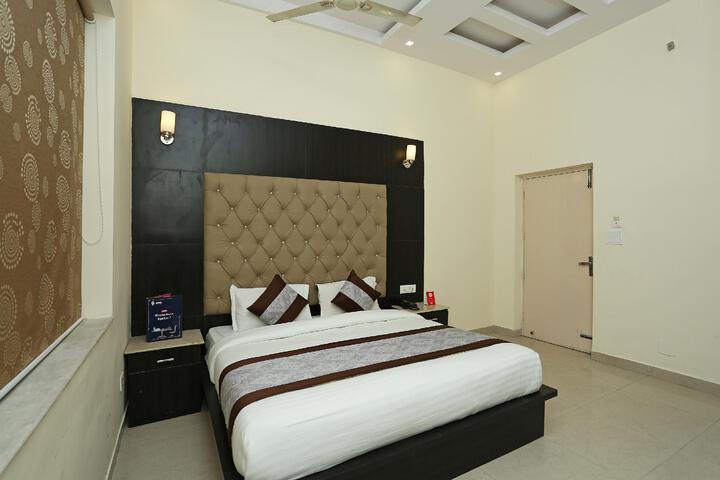 Room 5 of 5