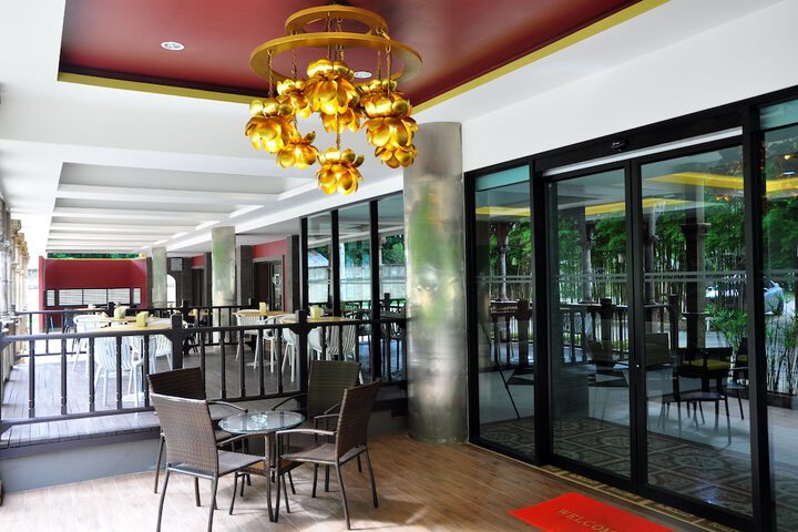 Hotel 2 of 43