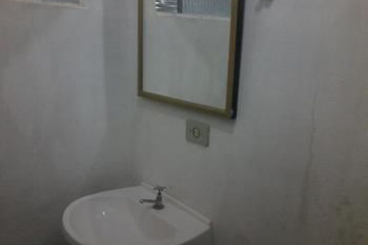Room 3 of 53