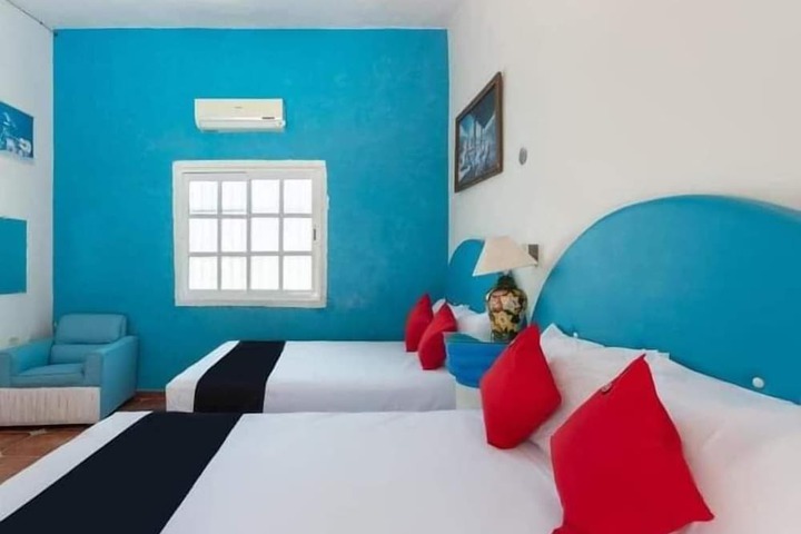 Room 11 of 50