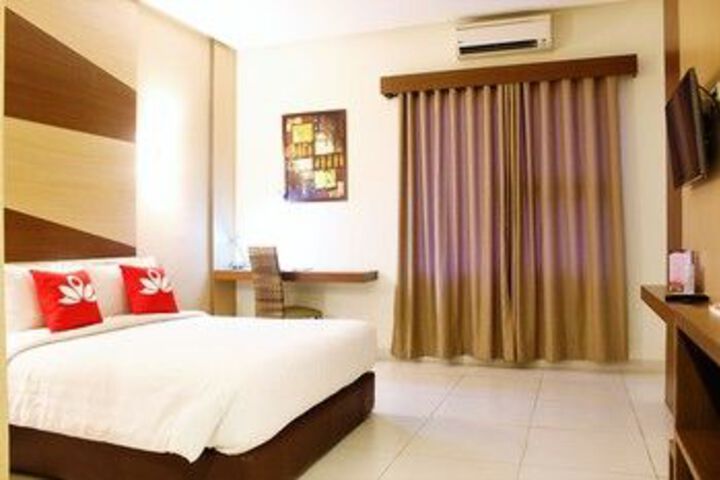 Room 21 of 44