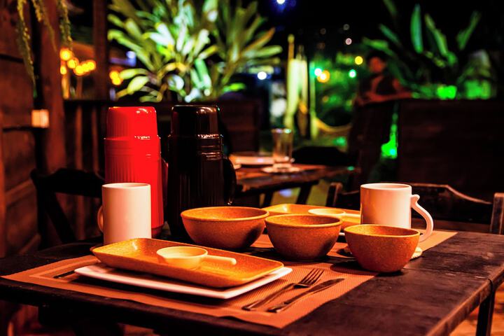 Dining 77 of 135