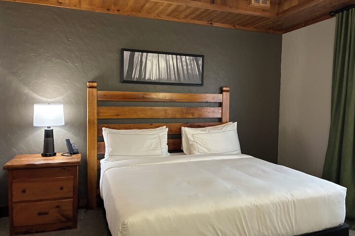 Room 13 of 86