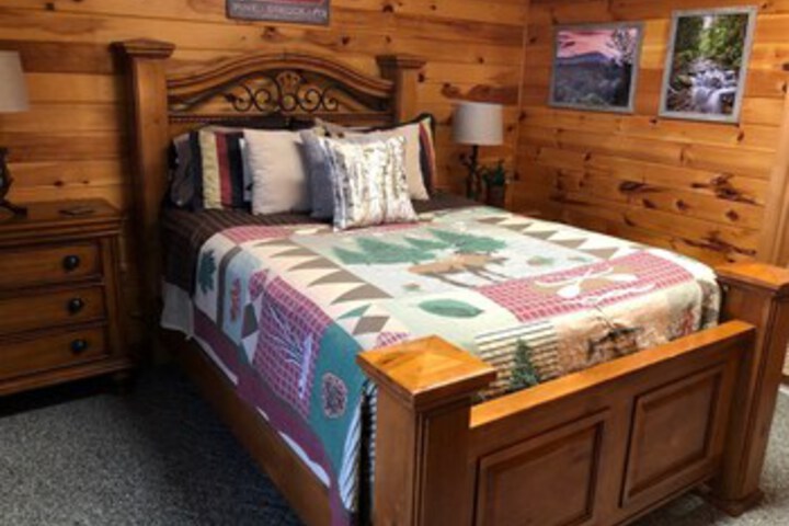Room 28 of 35