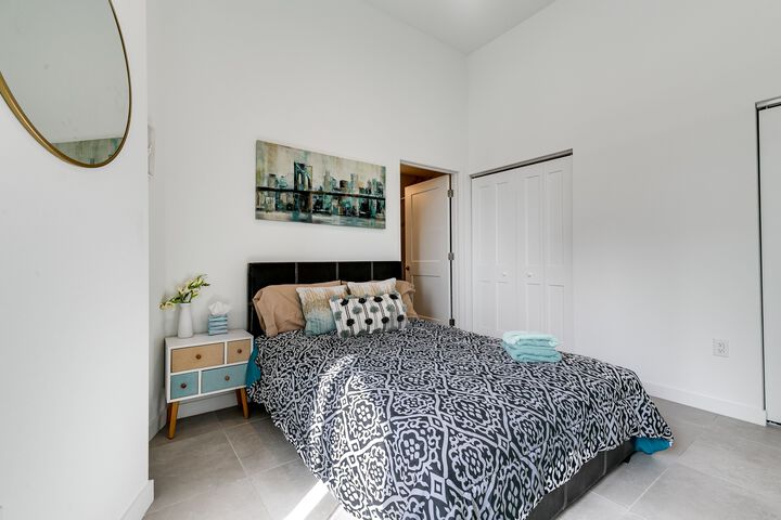 Room 7 of 7