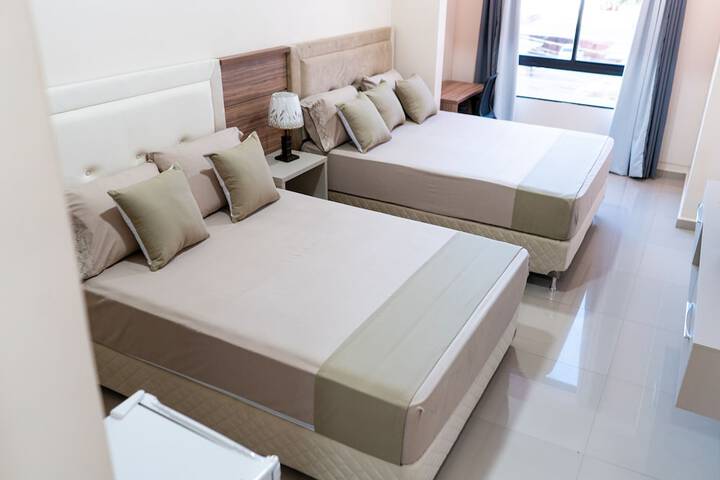 Room 9 of 24