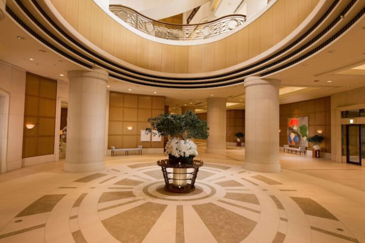 Lobby Entry