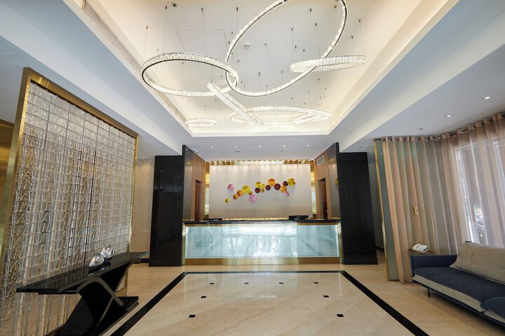Hotel Interior 109 of 121