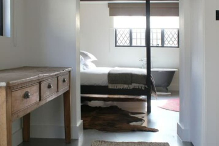 Room 8 of 39