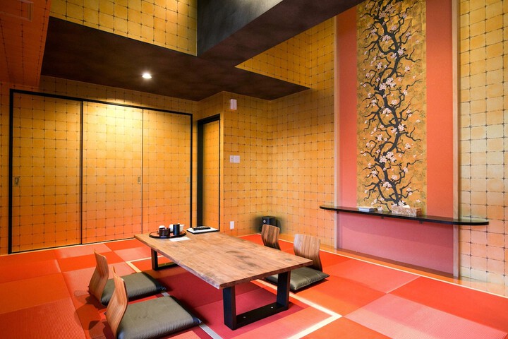 Room 14 of 51