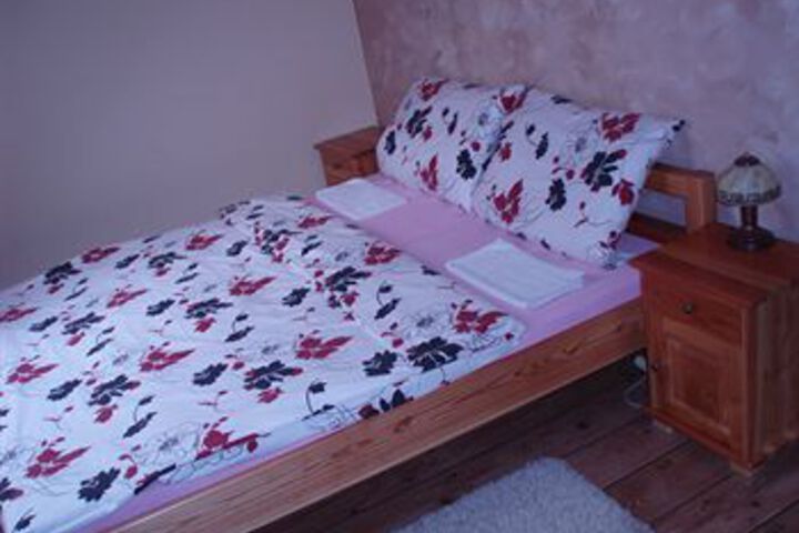 Room 17 of 47