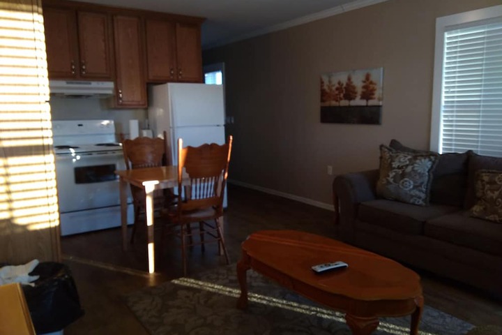 Room 4 of 36