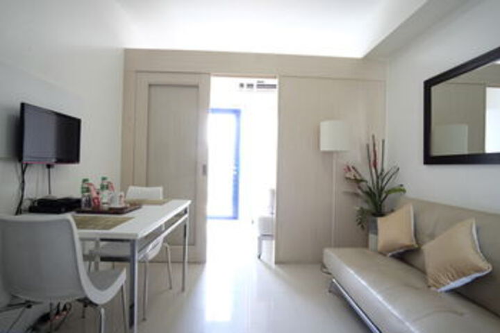 ZEN Rooms Pasay Seaside