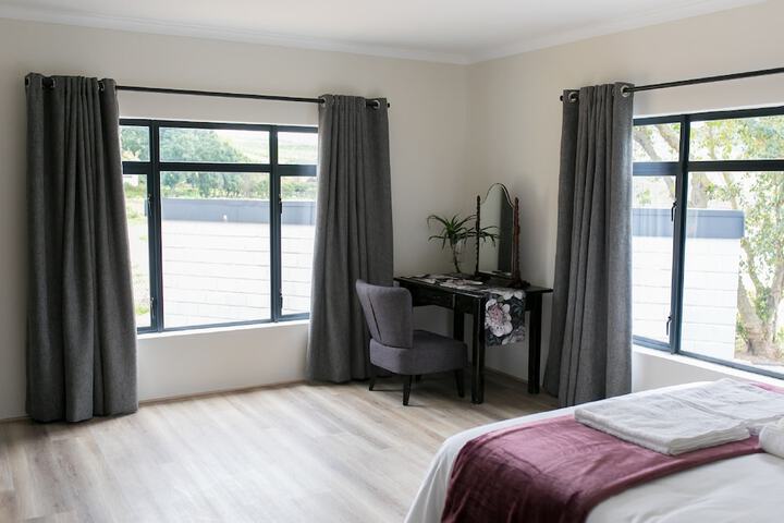 Room 9 of 56