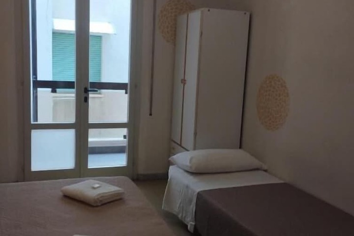 Room 3 of 17