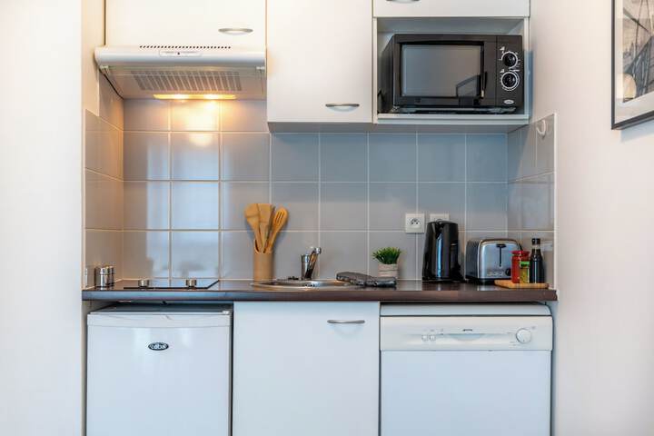 Private kitchenette
