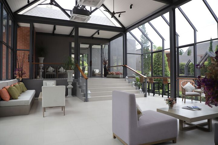 Lobby Photos