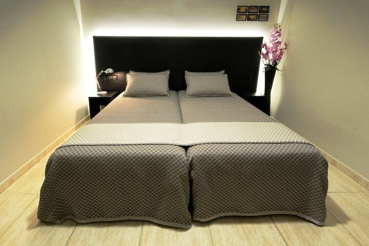 Room 6 of 41