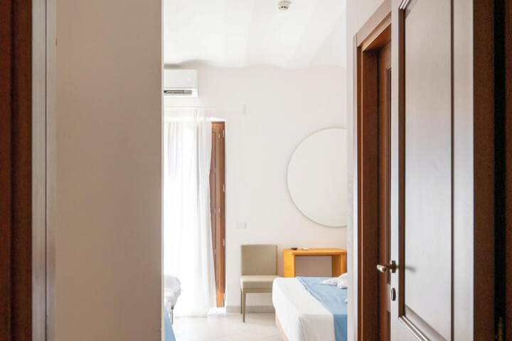 Room 19 of 45
