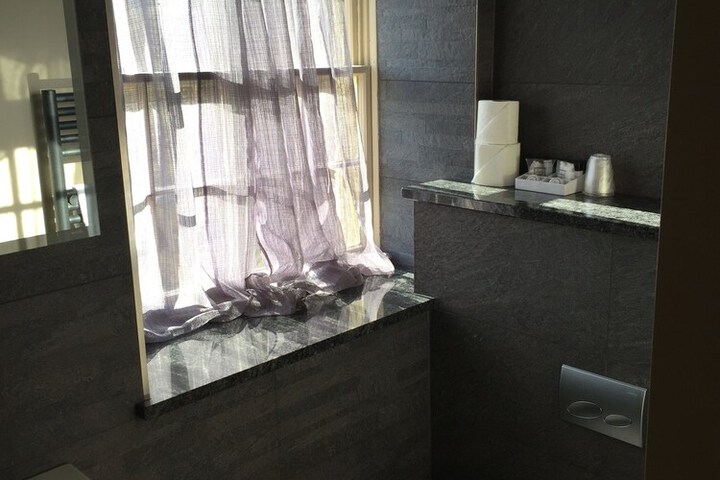 Room 15 of 54