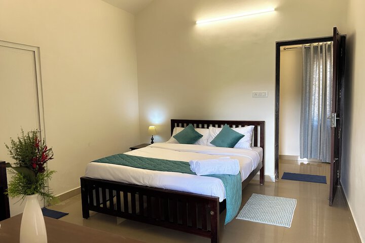 Room 4 of 62