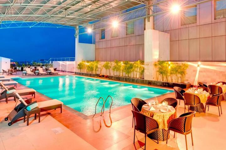 Hotel Surya Agra