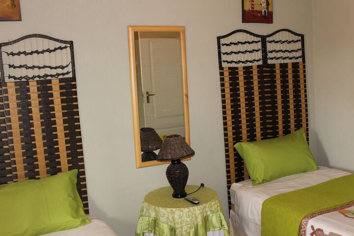 Room 4 of 31