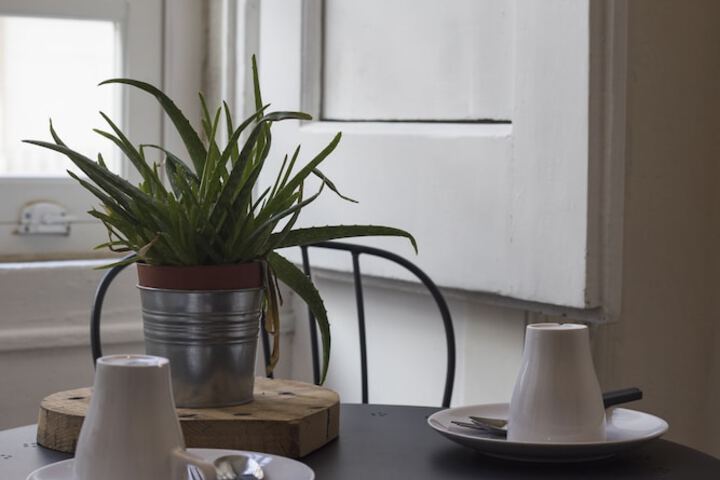 Breakfast/Coffee Service 70 of 86