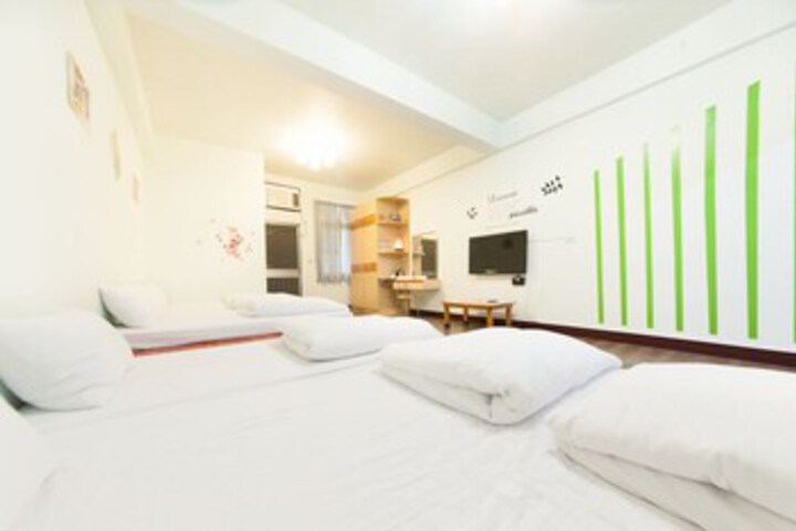 Room 28 of 31