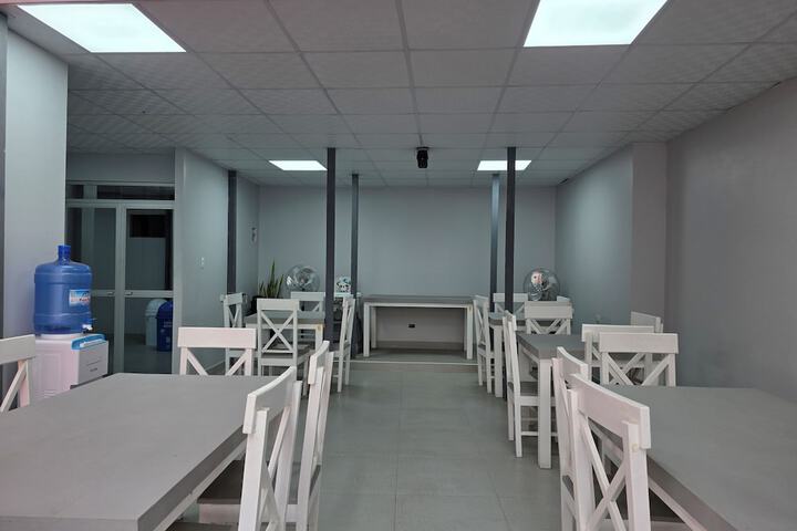 Dining 71 of 84