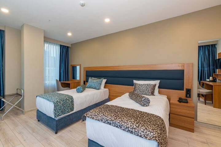 Room 20 of 32