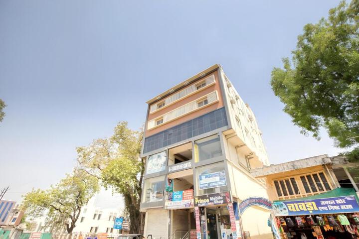 Hotel DCM Residency