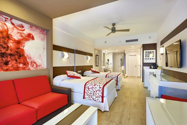 Room 5 of 85