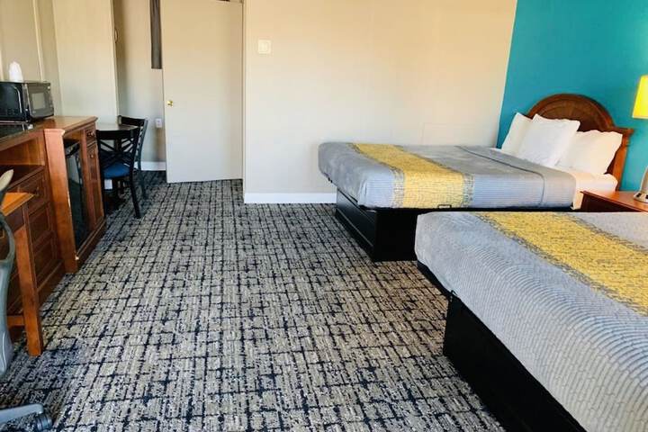Room 64 of 112