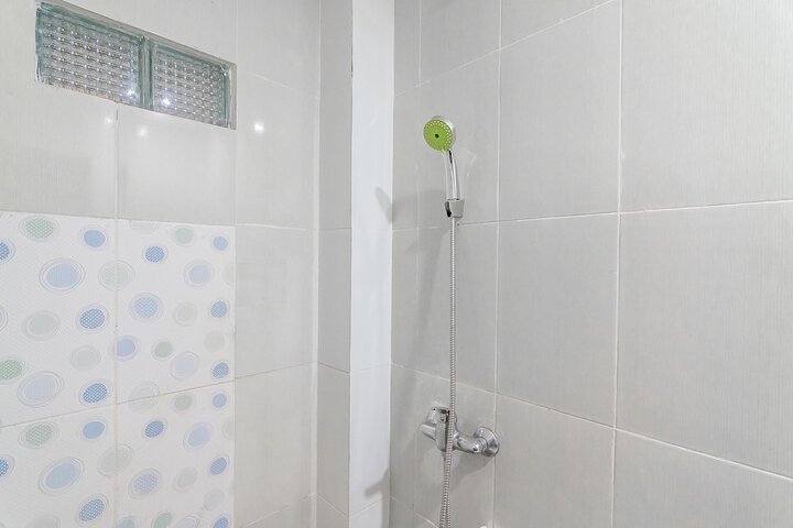 Room 15 of 21
