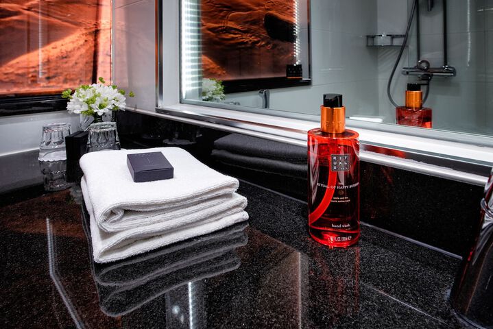Bathroom Interior Photo