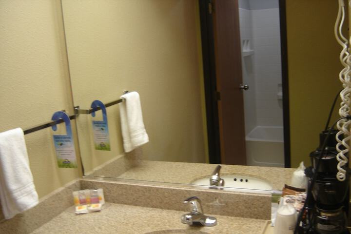 Room 44 of 60