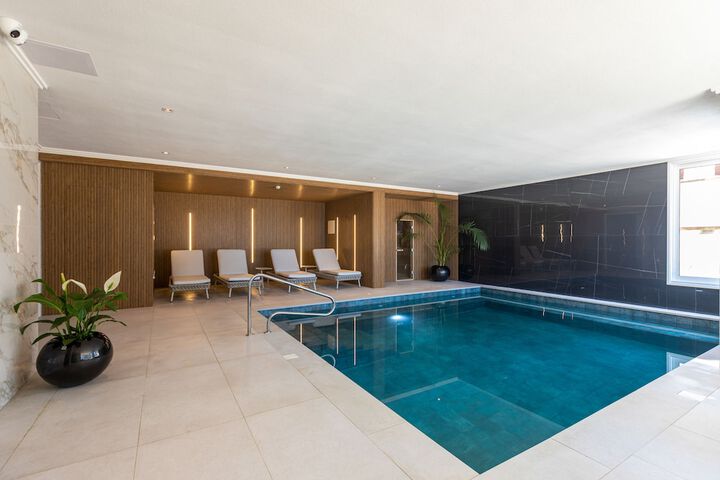 Pool 28 of 51