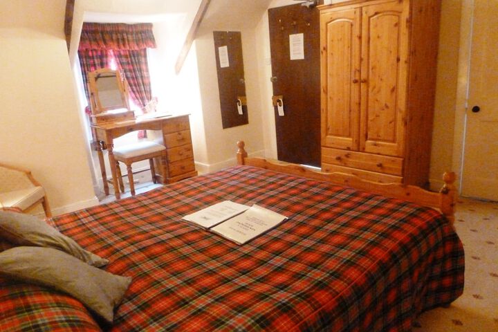 Room 14 of 53