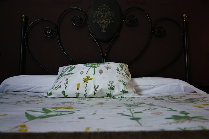 Room 16 of 49