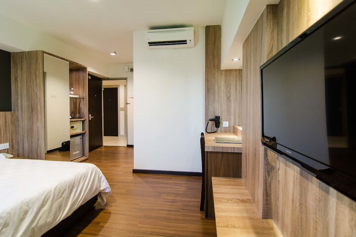 Room amenity